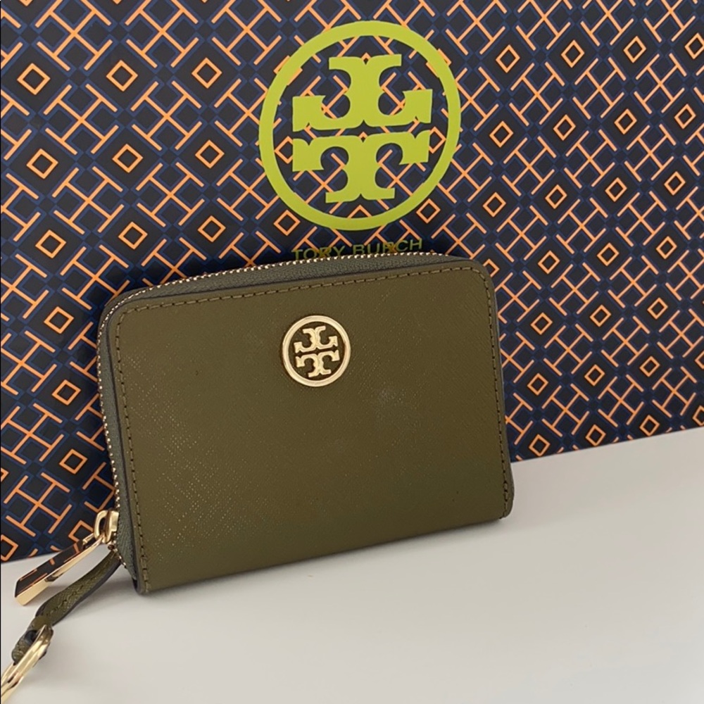 Tory Burch Robinson Coin Case- Olive Green